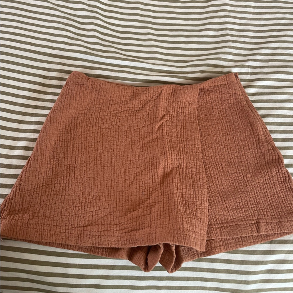 Clay colored skort